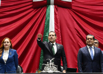 Raúl Bolaños-Cacho Cué rinde protesta como presidente de la Mesa Directiva de la Cámara de Diputados